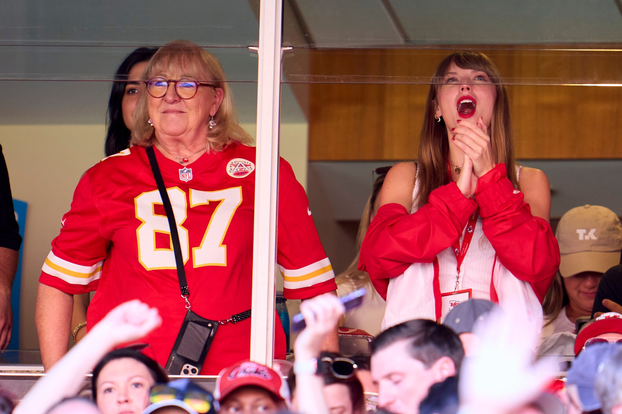 Taylor Swift muda de planos e cancela o jogo dos Chiefs de segunda-feira