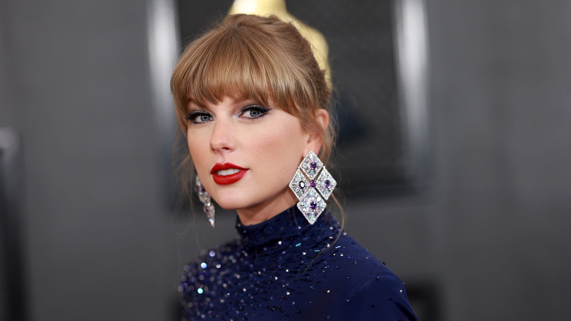 Taylor Swift recebe presente antecipado de aniversário com indicação histórica ao Globo de Ouro em meio a um ano revolucionário