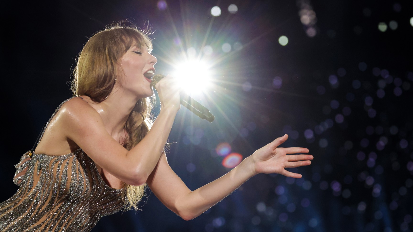 Histórias Altas: igreja dedica serviço a Taylor Swift