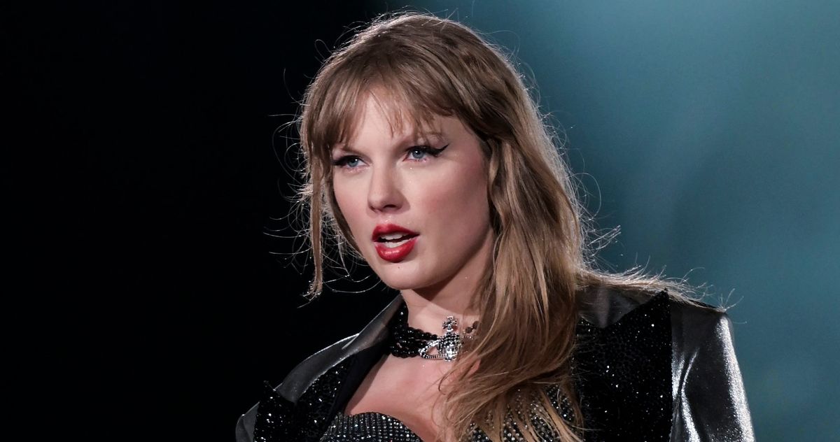 Taylor Swift se Reúne com Seu Co-Star de Cats na Turnê Eras