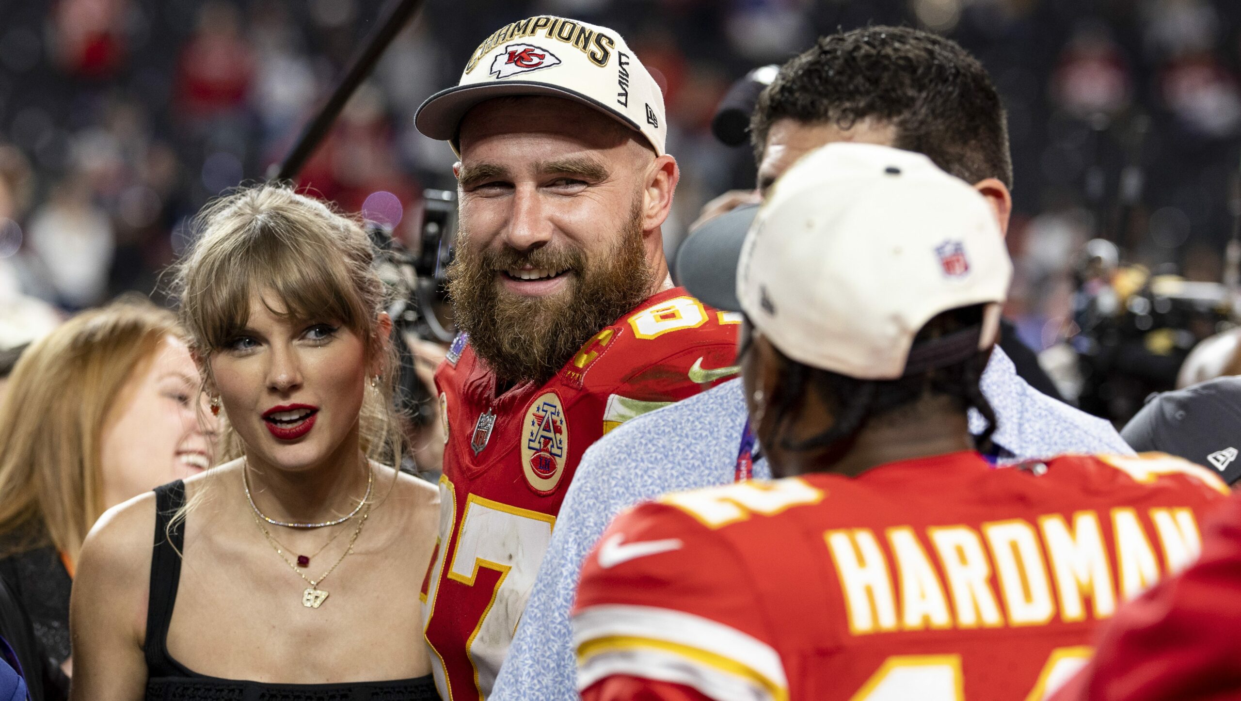 O ‘Efeito Taylor Swift’ está funcionando em Travis Kelce