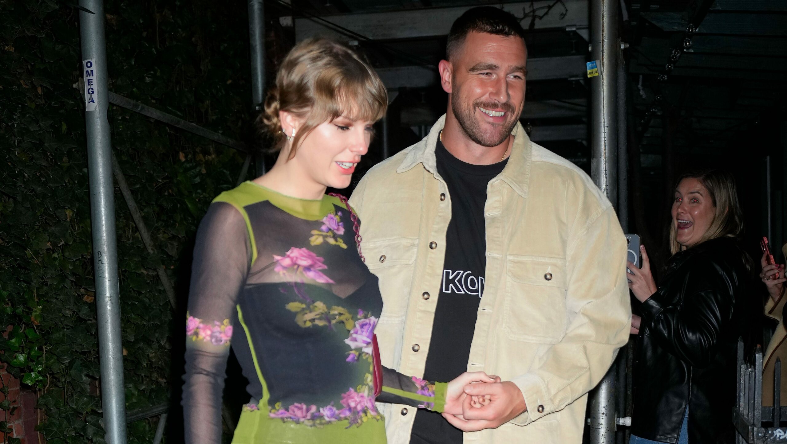 Taylor Swift e Travis Kelce se Reúnem em Rhode Island Durante Intervalo da Turnê Eras